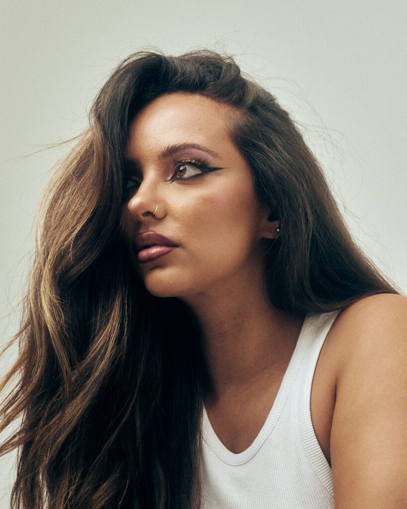 Joe Magowan-Jade4524 (2)