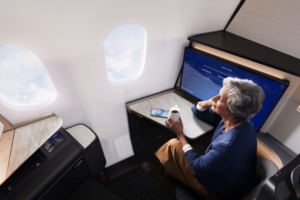 PG X UAL_SHOT_07b_v7_rs (2)