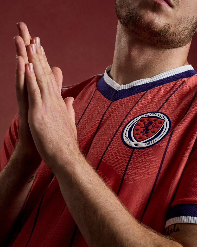 Unmarked_Scotland_awaykit0277